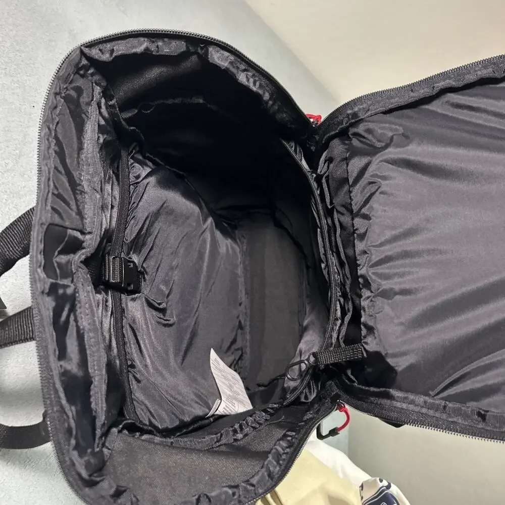 NWT Newton Wheelchair Daypack Backpack Weather 28L Traveling Cargo Motion